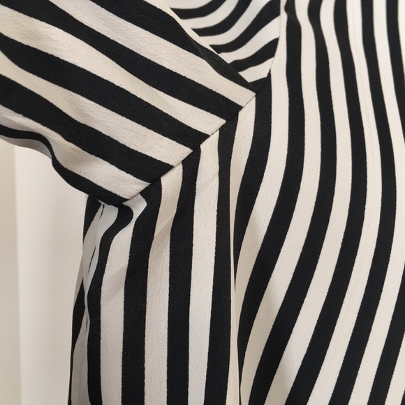 Black and White Stripped Button Down Blouse - Picture 4 of 6